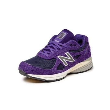 Teddy Santis New Balance 990v4 Purple Suede - vorne