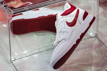 Nike Mac Attack Red Chrush - Seite in Box