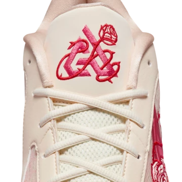 Nike Giannis Freak 6 Roses Zunge Logo