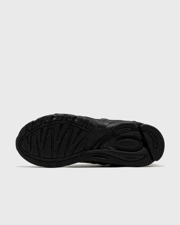 Bad Bunny adidas Responce CL Black von unten
