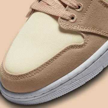 Jordan 1 Mid Muslin Celestial Gold Toebox