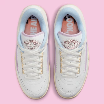 Jordan 2 Low look Up In The Air