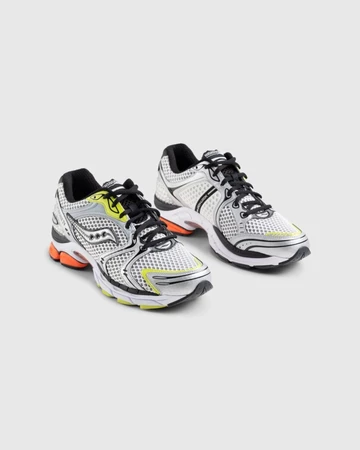Highsnobiety Saucony Pro Grid Triumph 4 Silver Multi S70821-2