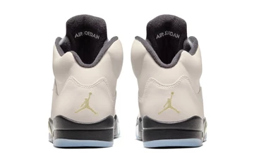 Jordan 5 Retro Luminous Green Paar Ferse