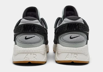 Nike Huarache Runner Light Smoke von Hinten