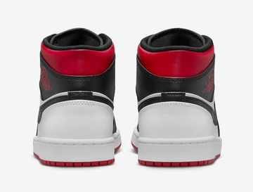 Jordan 1 Mid White Black Toe von hinten