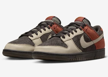 Dunk Low Red Panda schräg