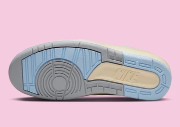 Jordan 2 Low look Up In The Air