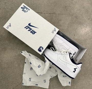 Lil Yachty x Nike Air Force 1 Concrete Boys Paar + Box