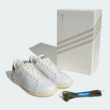 Highsnobiety adidas Stand Smith Cloud White mit der box