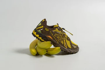 Aminé New Balance 610 Mooz