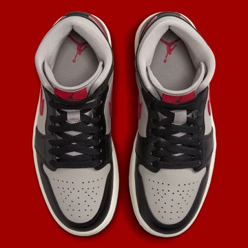 Jordan 1 Mid Grey Black Red von oben