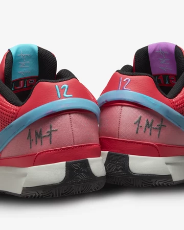 Nike Ja 1 Fuel schräg von hinten