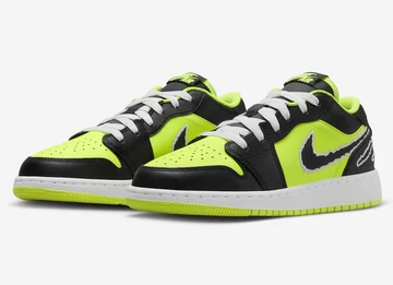 Jordan 1 Low GS Black Cat Volt Paar