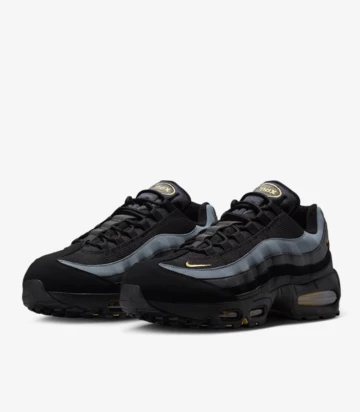 Nike Air Max 95 Batman schräg