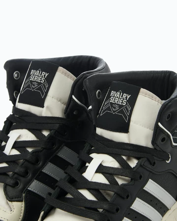 adidas Rivalry Consortium High Black Detail Zunge