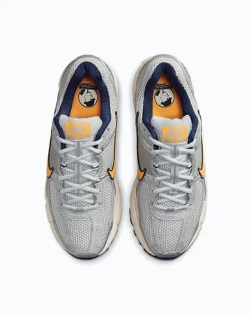 Nike Vomero 5 Platinum Laser Orange von Oben