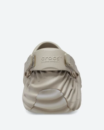 Salehe Bembury Crocs Pollex Clog Horchata von Hinten