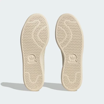 Highsnobiety adidas Stand Smith Wonder White sohle