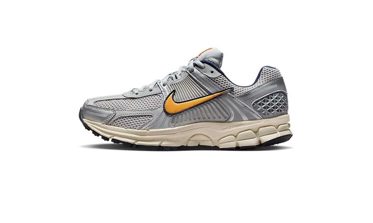 Nike Vomero 5 Platinum Laser Orange