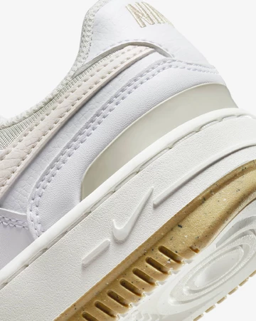 Nike Gamma Force Light Bone Sanddrift - Ferse Detail