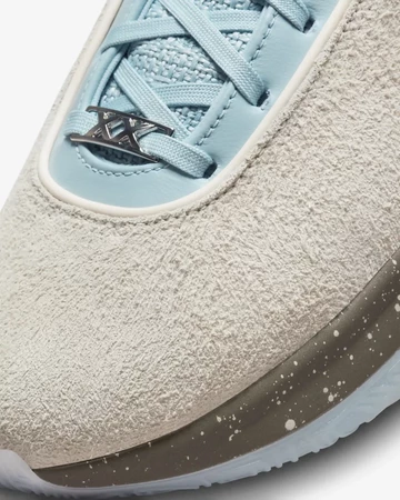 UNKNWN Nike LeBron 20 Message in a Bottle Detail Toebox