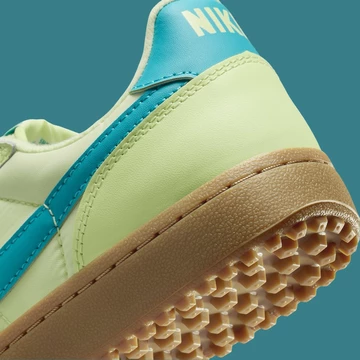 Nike Field General 82 Light Volt Detail Ferse