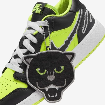 Jordan 1 Low GS Black Cat Volt Patch