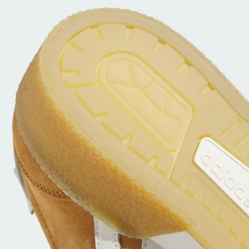 adidas Rivaly Crepe Mesa Sohle Details