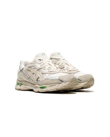 ASICS GEL-NYC Fossil Paar seitlich