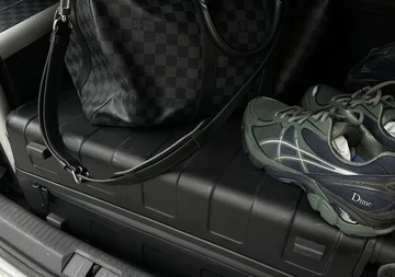 DIME ASICS GT-2160 Arctic Wolf auf der Fashion Week anderer Colourway im Kofferraum