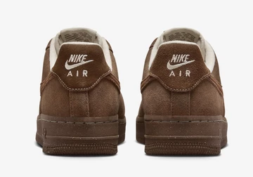 Air Force 1 Low Cacao Wow von hinten