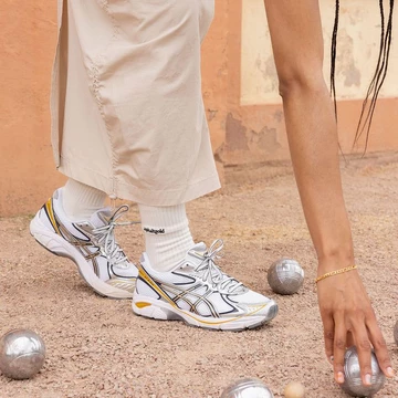 ASICS GT-2160 Pure Silver - On Feet