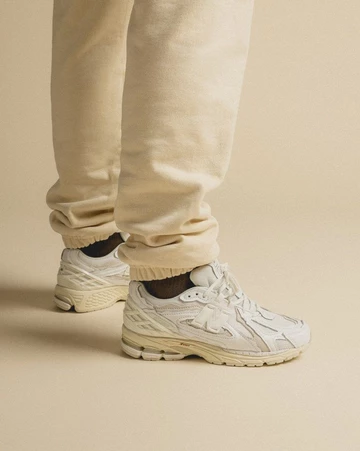 New Balance 1906D Protection Pack White