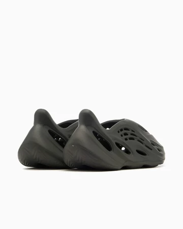 adidas Yeezy Foam Runner Carbon