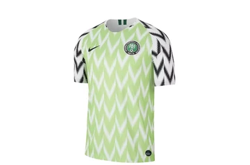 Fußball Trikots auf StockX Nigeria