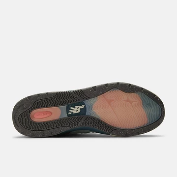 Andrew Reynolds x New Balance 933 Mushroom New Spruce Sohle