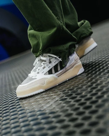 adidas ADI2000 am fuß 4