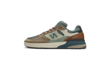 Andrew Reynolds x New Balance 933 Mushroom New Spruce