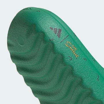 Homer Simpson adidas Slides - erste Bilder