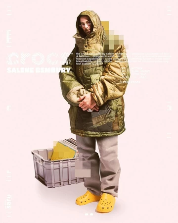 Salehe Bembury x Crocs Pollex Saru Clog Citrine am Model