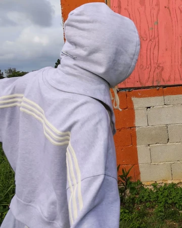 Bad Bunny x adidas Apparel - komplette Kollektion bestätigt