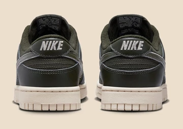 Dunk Low Premium Sequoia von hinten