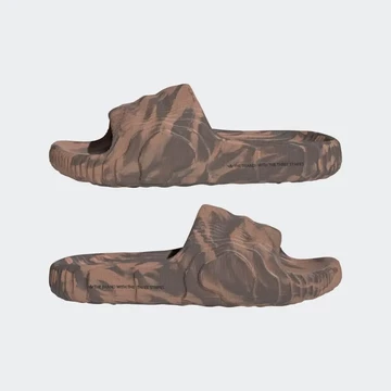 adidas adilette 22 Clay Strata Außenseiten