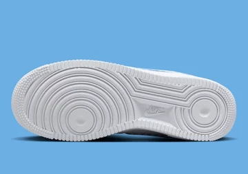 Air Force 1 University Blue Gingham sohle