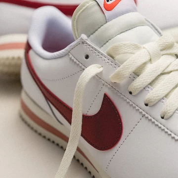 Nike Cortez Red Stardust