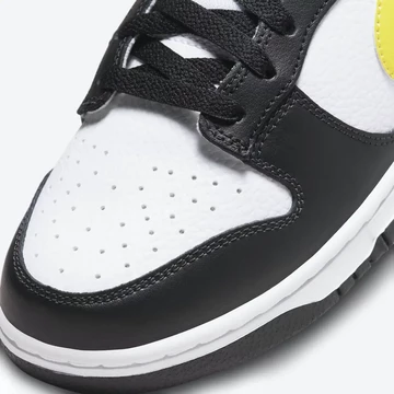 Dunk Low Yellow Panda Detail Toebox