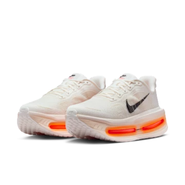 Nike Vomero Premium Sail