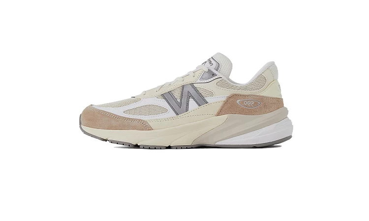 New Balance 990v6 Cream