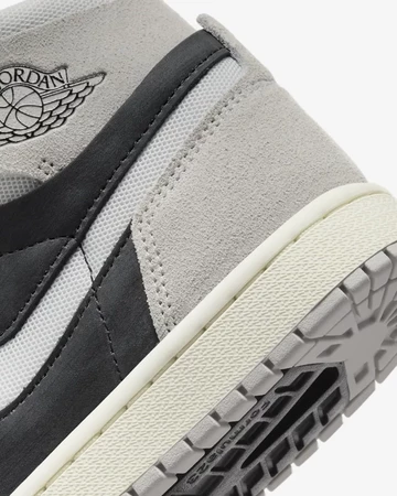 Jordan 1 High CMFT 2 Light Iron Ore details ferse